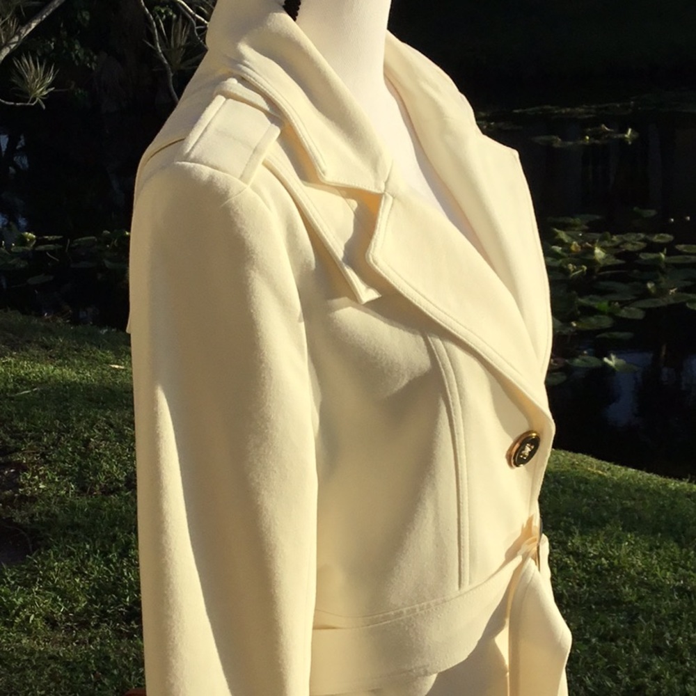 Cache Immaculate Elegant Ivory Coat. - image 3
